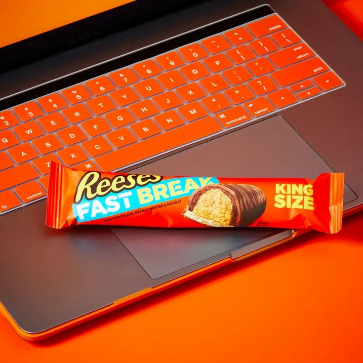 Reese's Fast Break Milk Chocolate, Peanut Butter and Nougat King Size Candy, Bar 3.5 oz